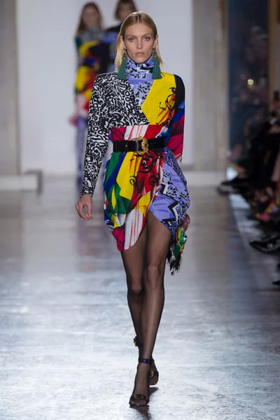 Look 47